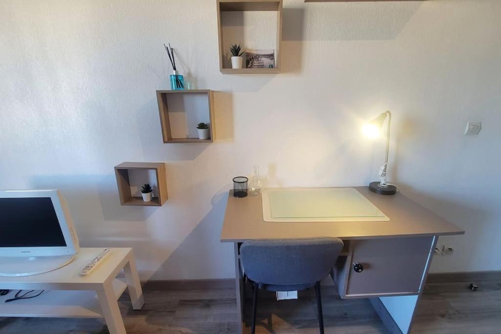 Fully Equipped Apartment St Charles Station Marseille Bagian luar foto