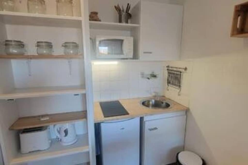 Fully Equipped Apartment St Charles Station Marseille Bagian luar foto