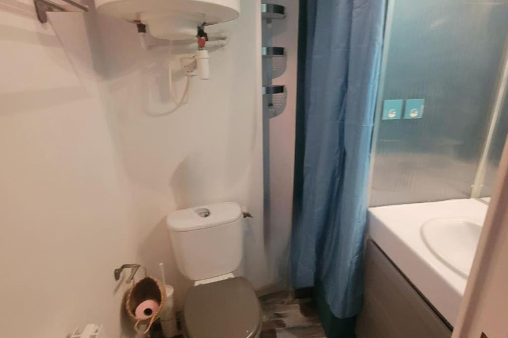 Fully Equipped Apartment St Charles Station Marseille Bagian luar foto